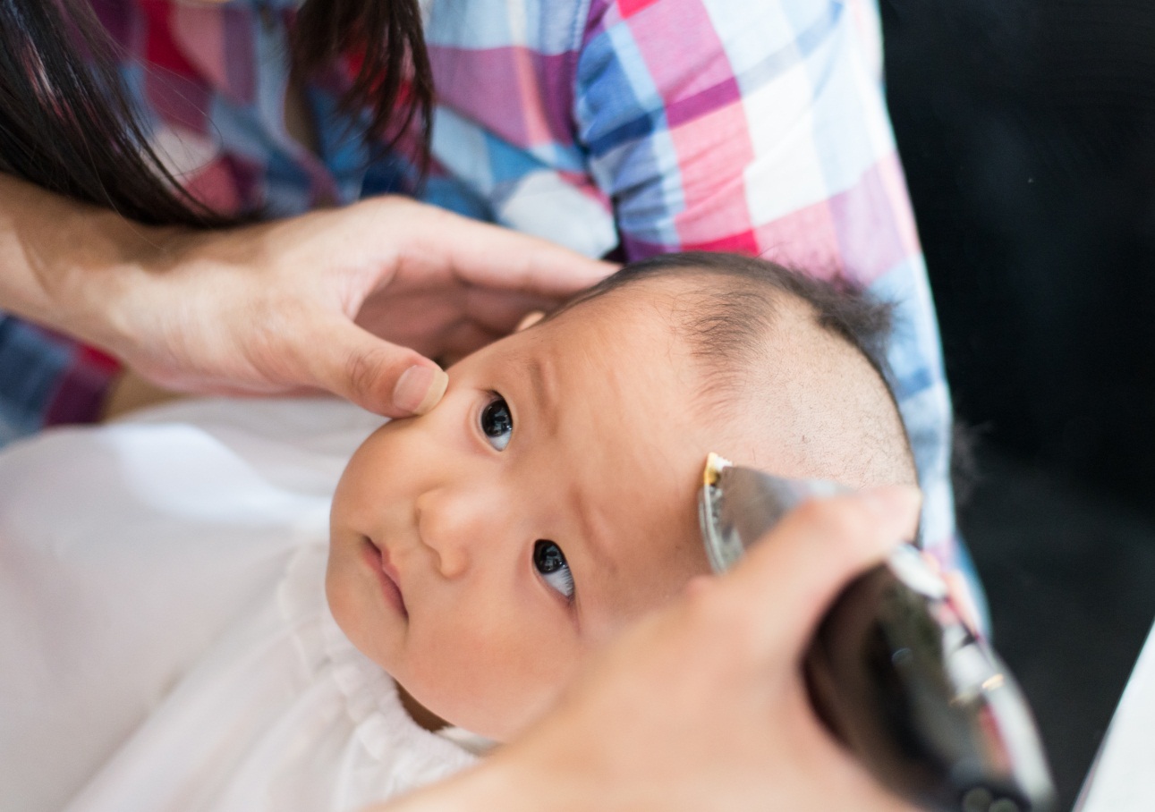 5 Mitos Fakta Tentang rambut Bayi