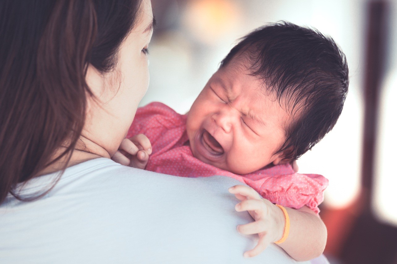 5 Cara Cerdas Ibu Menenangkan Bayi Rewel