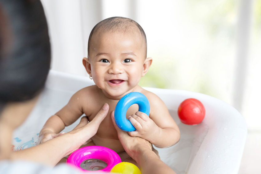 Mandi Menyenangkan untuk Si Kecil