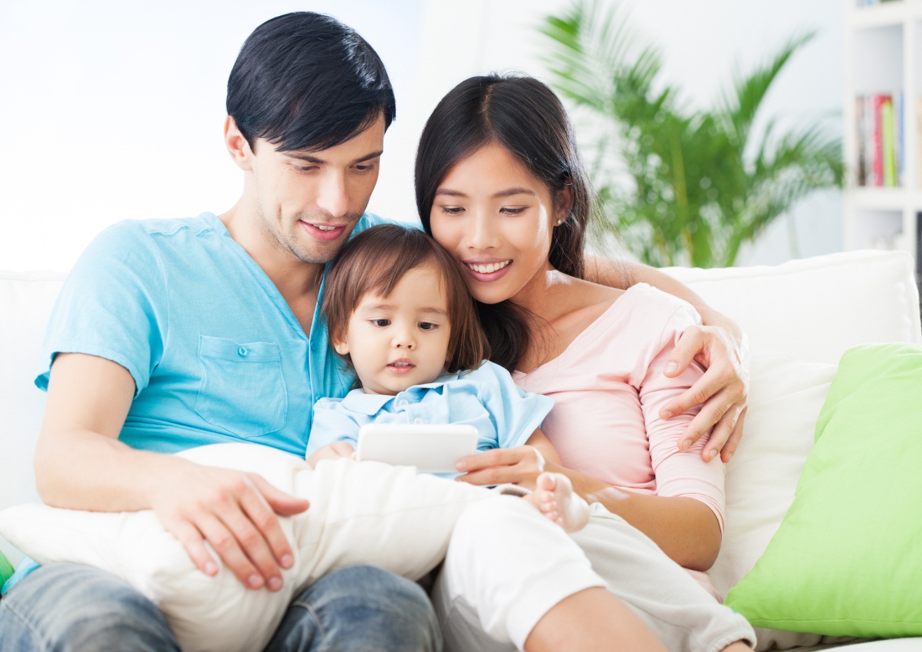 Bikin Akun Media Sosial Untuk Bayi