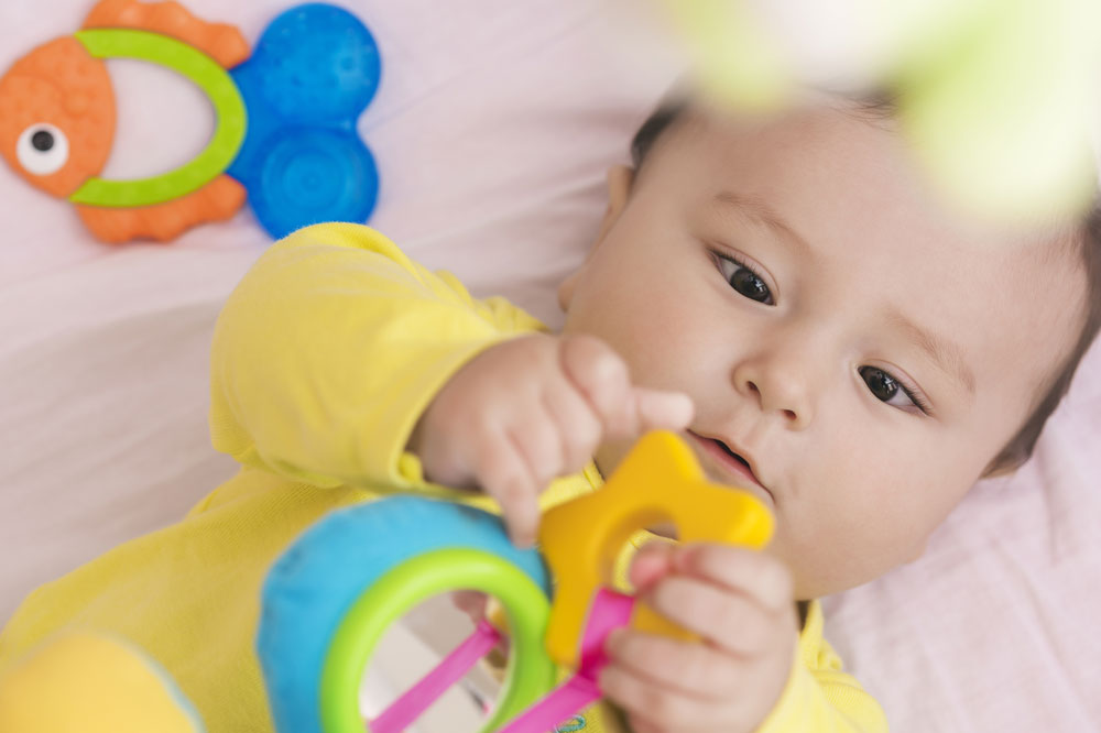 Perkembangan Sensori Motorik Sesuai Usia Anak